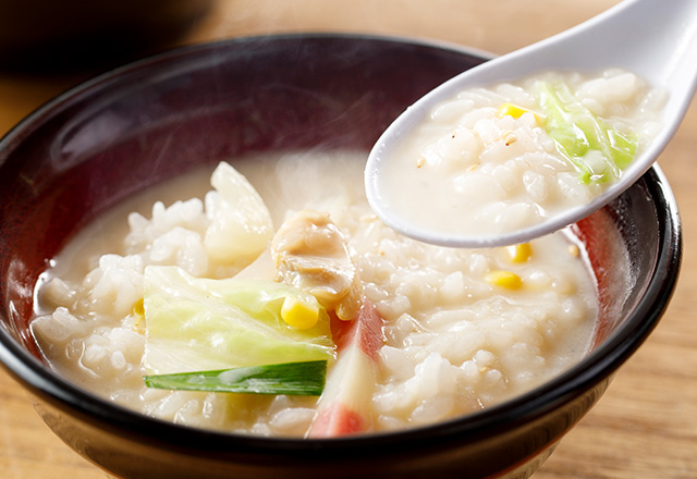 〆の「スープご飯」も新しくて深い味