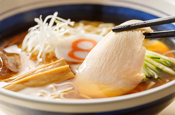 猛暑日の新定番】氷を浮かべ“さっぱり＆味変”で味わう「冷んやり和だし