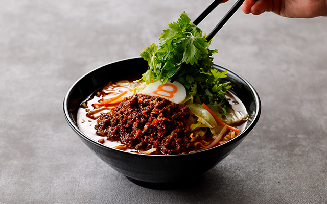 季節の変わり目に】11種の薬膳食材で体整う、秋の期間限定「野菜辣醤麺